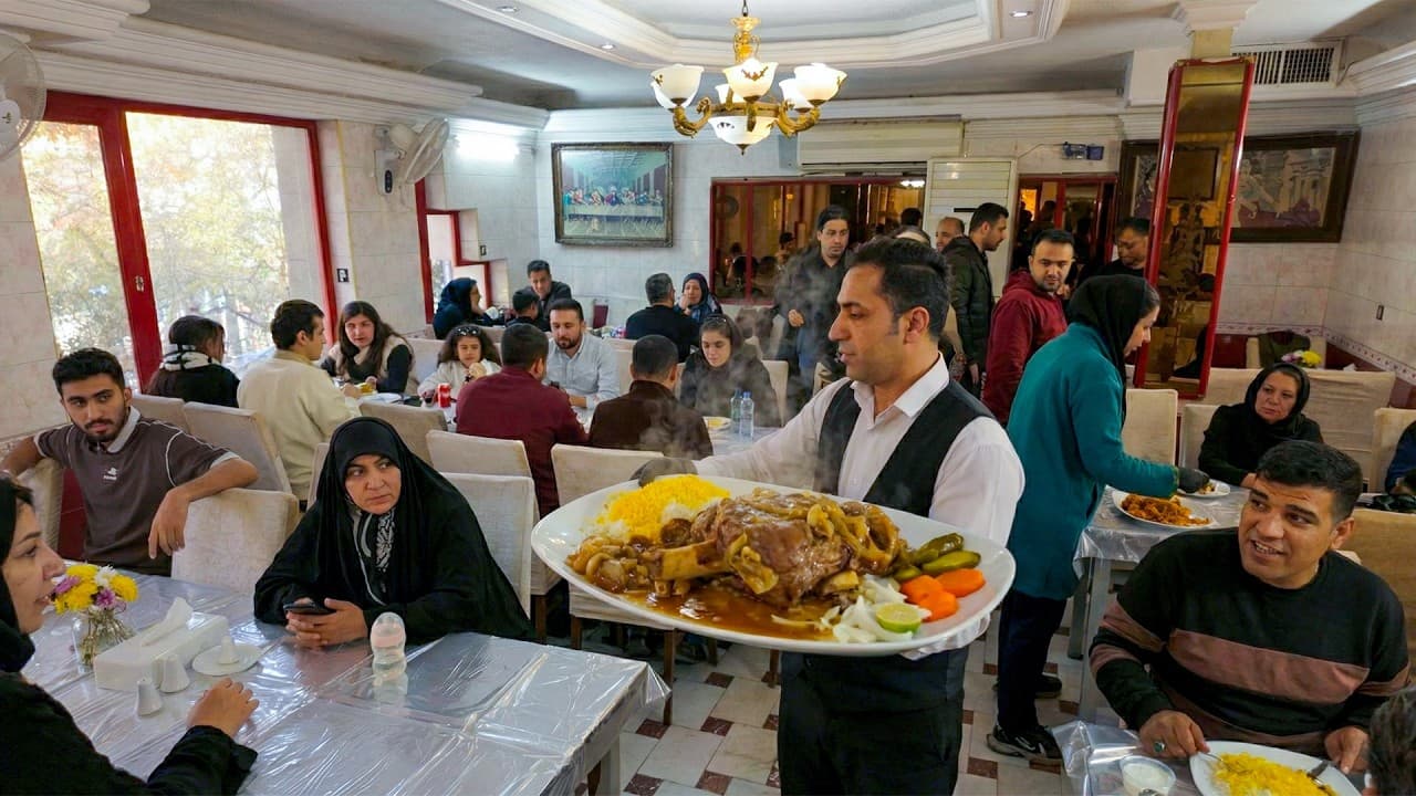 Serving INSANE LAMB NECKS For 50 Years in Iran!